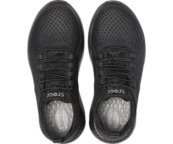 Crocs LiteRide™ Pacer Sneakers Drenge Sort | 72EBZUVRO